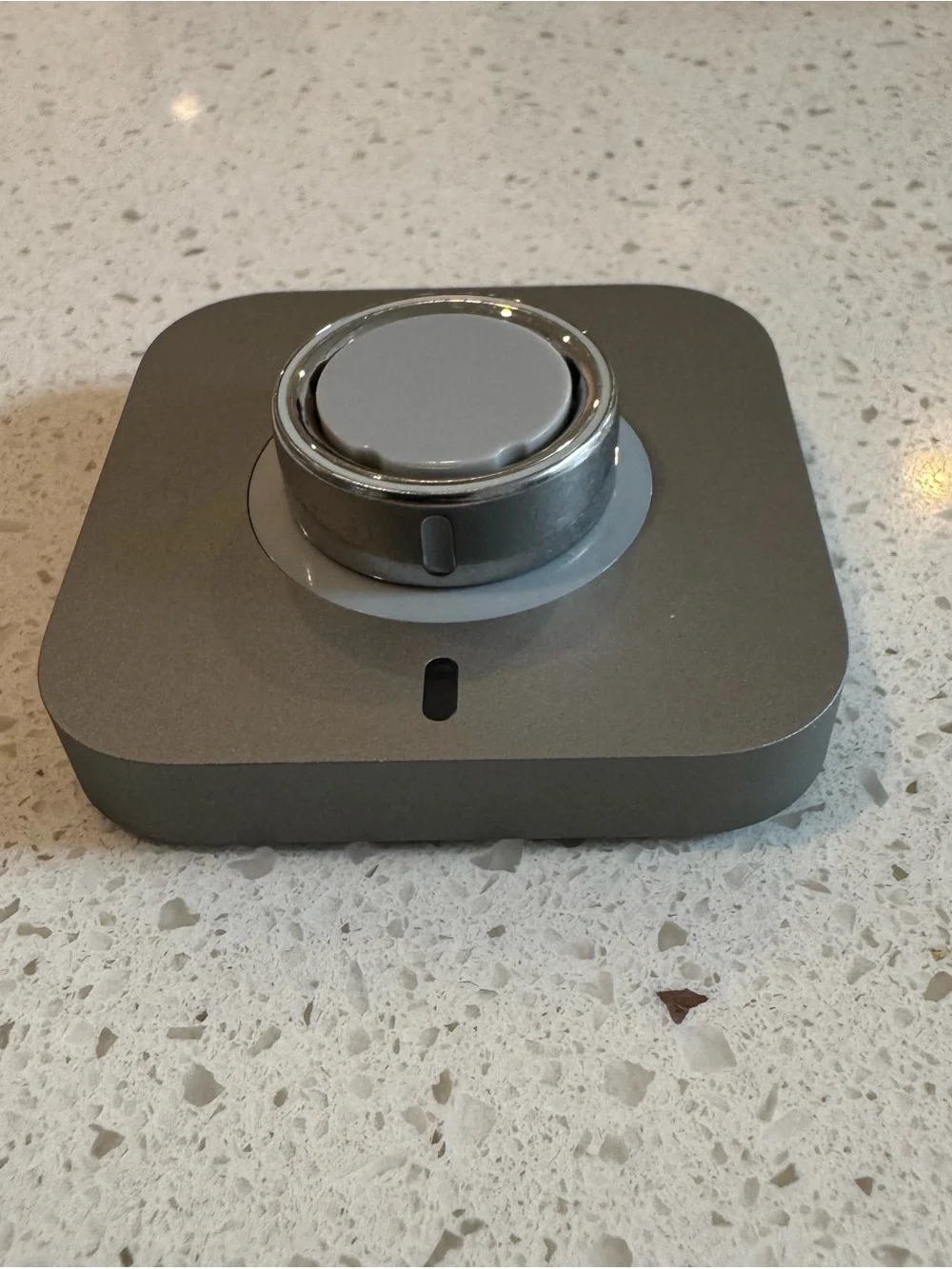 Oura Silver Ring Gen 4 size 7, less than one year old, comes with charger